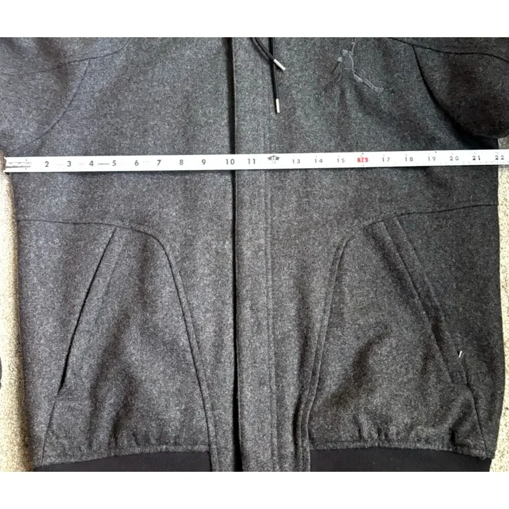Nike Jordan Jumpman Wool‎ Blend Hooded Varsity Jacket Bomber Snap Black Gray M